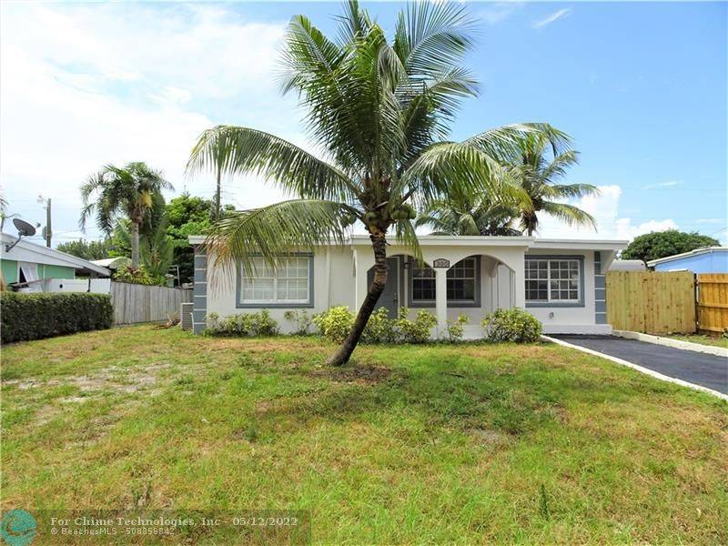 Lantana, FL 33462,300 Hibiscus Tree Dr