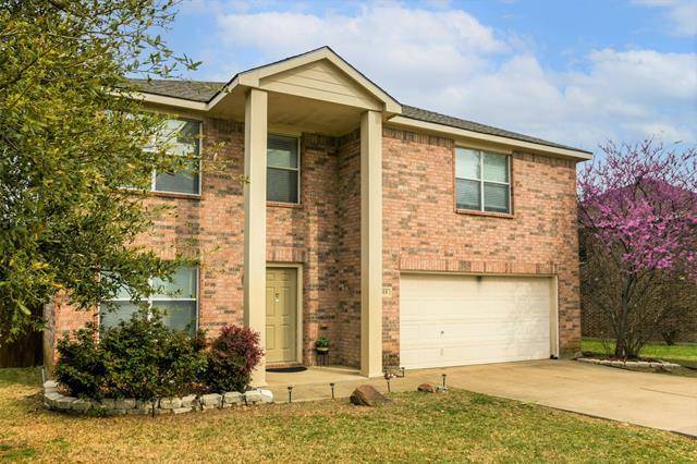 Arlington, TX 76002,915 Blue Sky Drive