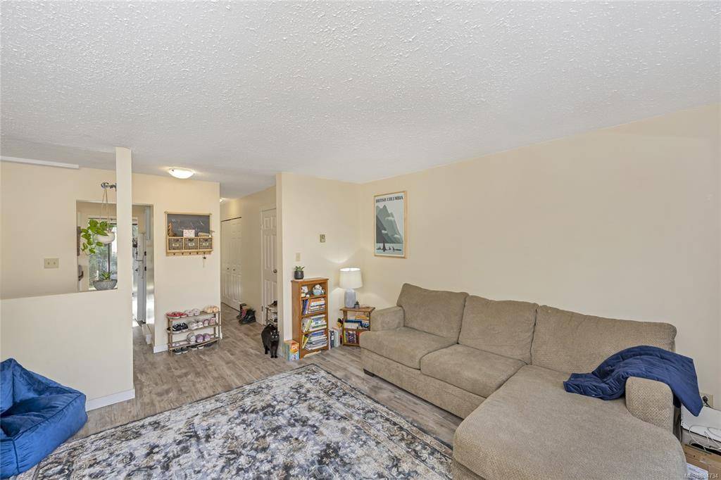 Duncan, BC V9L 4B9,3220/3222 Cowichan Lake Rd