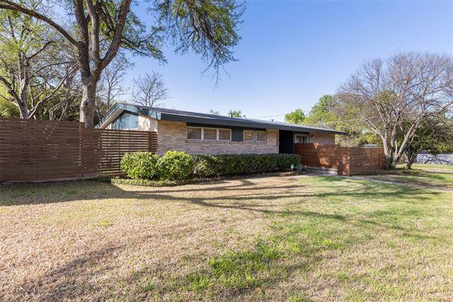 Dallas, TX 75238,11008 Quail Run Street