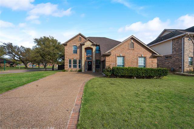 Burleson, TX 76028,2953 Lakeview Circle