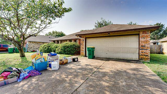 Cedar Hill, TX 75104,823 Simon Drive