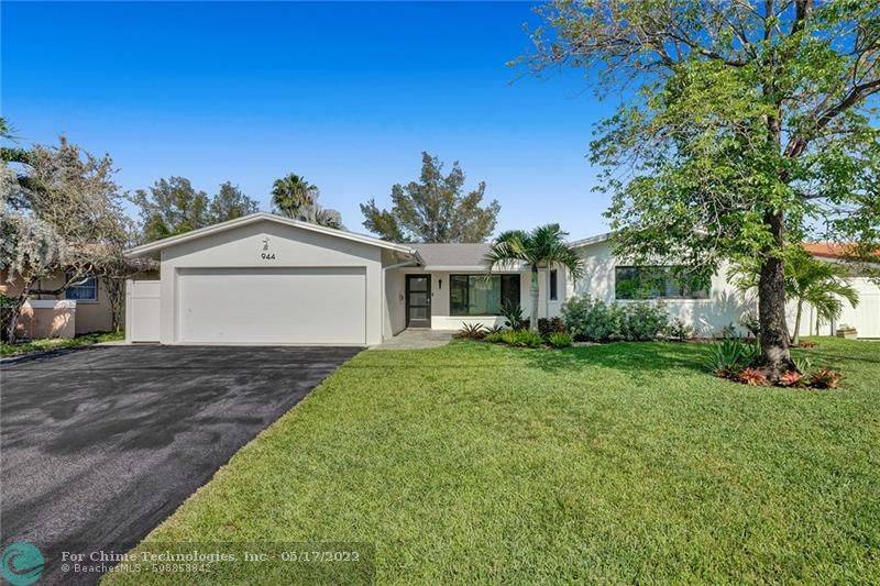 Pompano Beach, FL 33060,944 SE 10th Ct