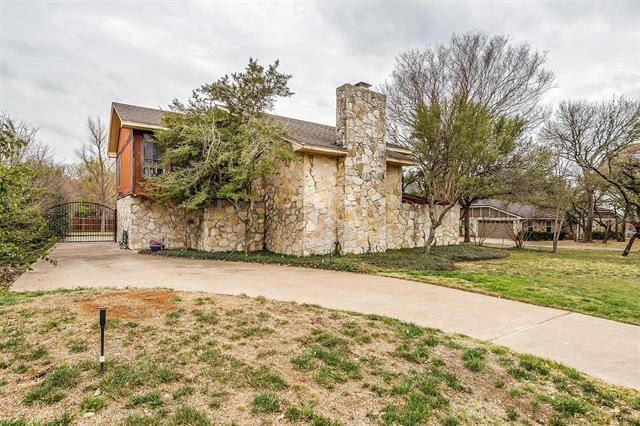 Fort Worth, TX 76179,8840 Crosswind Drive