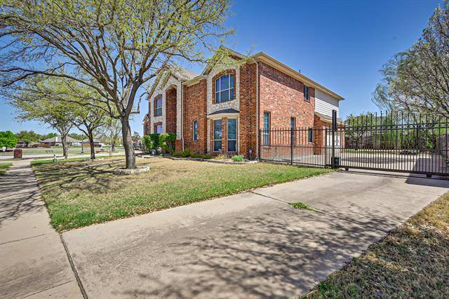 Grand Prairie, TX 75052,5544 Clay Court