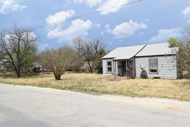 Coleman, TX 76834,303 E 6th