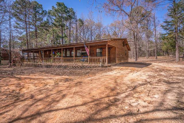 Hawkins, TX 75765,1026 County Road 3810