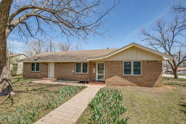 Bowie, TX 76230,719 Elba Street