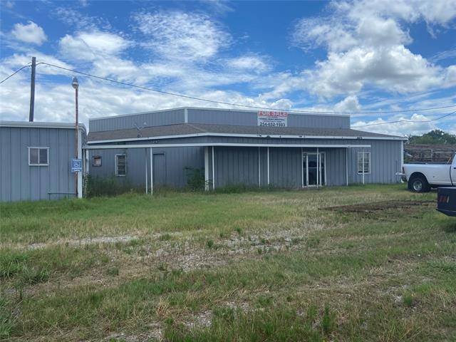 Bonham, TX 75418,2632 N CENTER Street