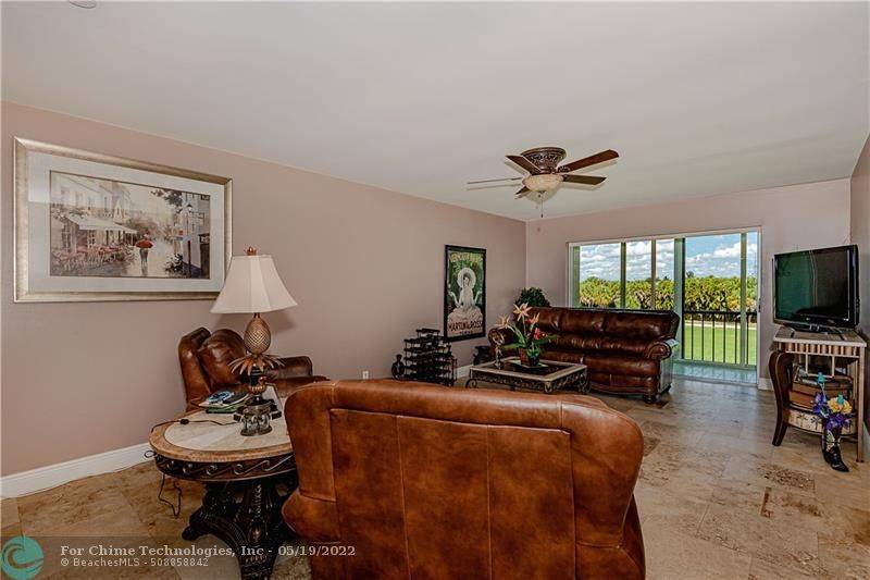 Pembroke Pines, FL 33025,9411 N Hollybrook Lake Drive  #303