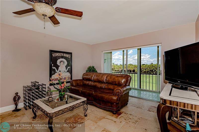 Pembroke Pines, FL 33025,9411 N Hollybrook Lake Drive  #303