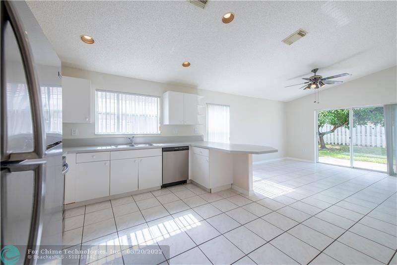 Pembroke Pines, FL 33029,19158 NW 24th Pl