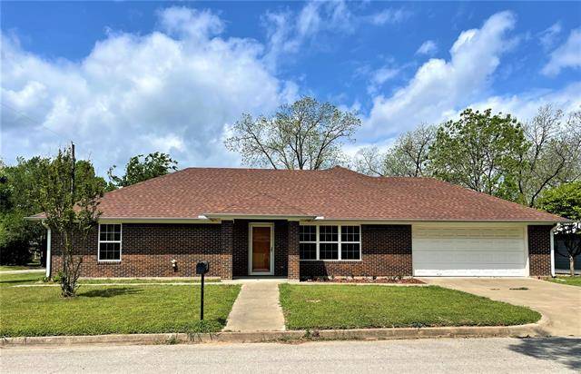 Teague, TX 75860,214 S 8th Avenue