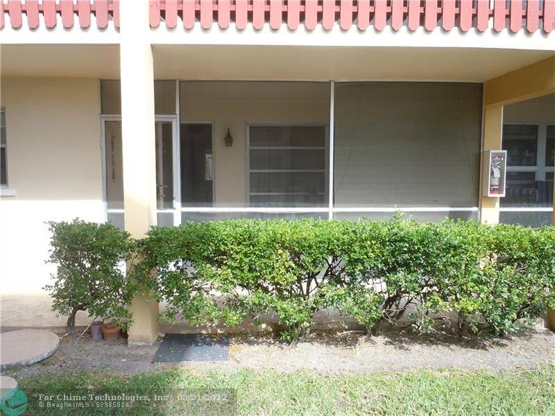 Pompano Beach, FL 33060,651 Pine Dr  #102