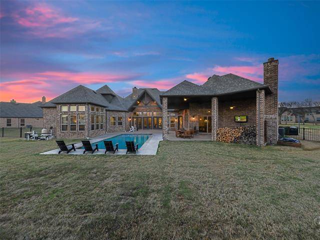 Lucas, TX 75002,745 Kenwood Trail