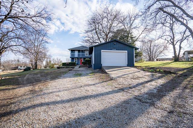 Lone Oak, TX 75453,8200 Pecan Circle