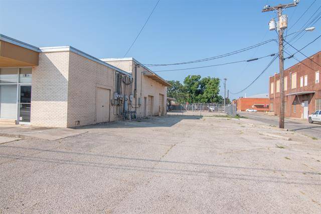 Brownwood, TX 76801,601 Fisk Avenue