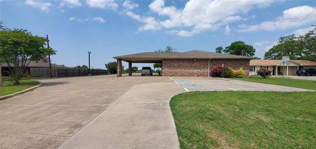 Fairfield, TX 75840,626 W Main Street