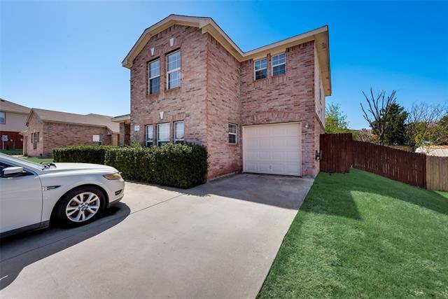 Fort Worth, TX 76106,5517 Venera Court