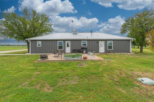 Quinlan, TX 75474,822 Walden Lane