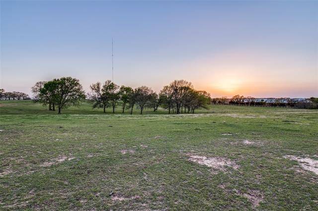 Collinsville, TX 76233,6976 W Line Road