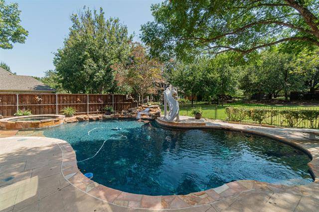 Mckinney, TX 75072,817 Parkwood Court