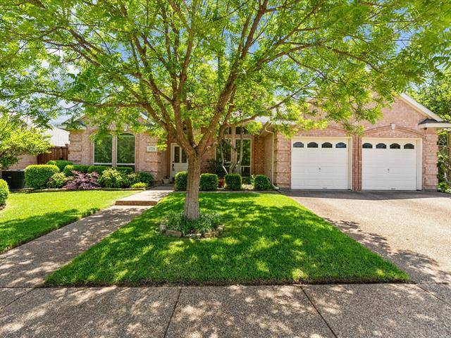 Bedford, TX 76021,2724 Holly Brook Court