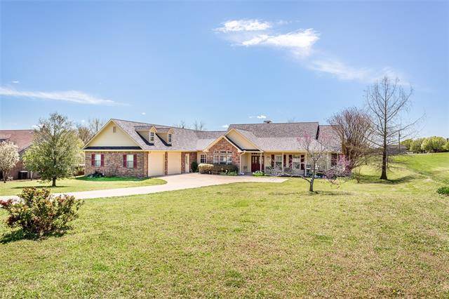 Van Alstyne, TX 75495,616 Preakness Place Road