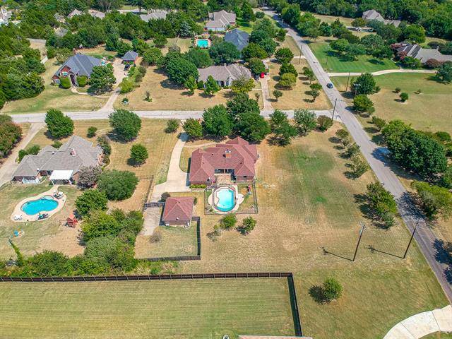 Ovilla, TX 75154,204 Winding Way Court