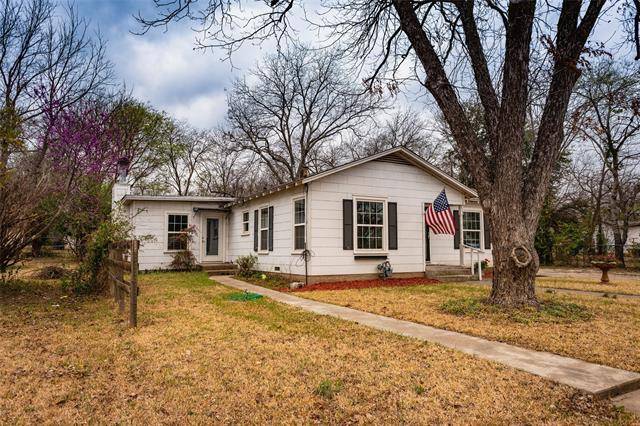 Clifton, TX 76634,613 S Avenue J