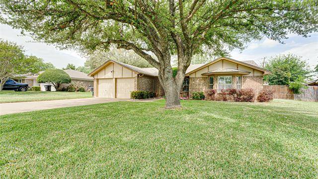 Cleburne, TX 76033,411 Meadow View Drive