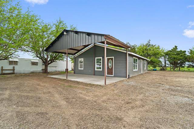 Campbell, TX 75422,1304 County Road 4109