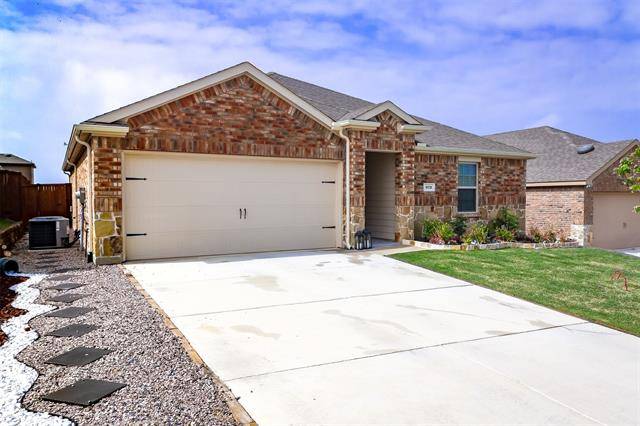 Aubrey, TX 76227,972 English Drive