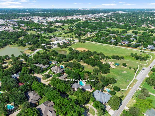 Dalworthington Gardens, TX 76016,2707 Park Place Court