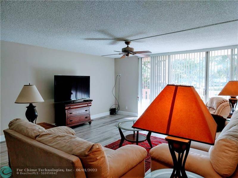 Fort Lauderdale, FL 33315,1301 River Reach Dr  #111