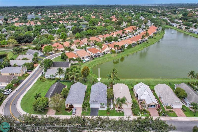 Davie, FL 33328,2823 E Lake Park Cir E