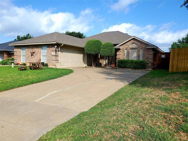 Burleson, TX 76028,505 Larkspur Court