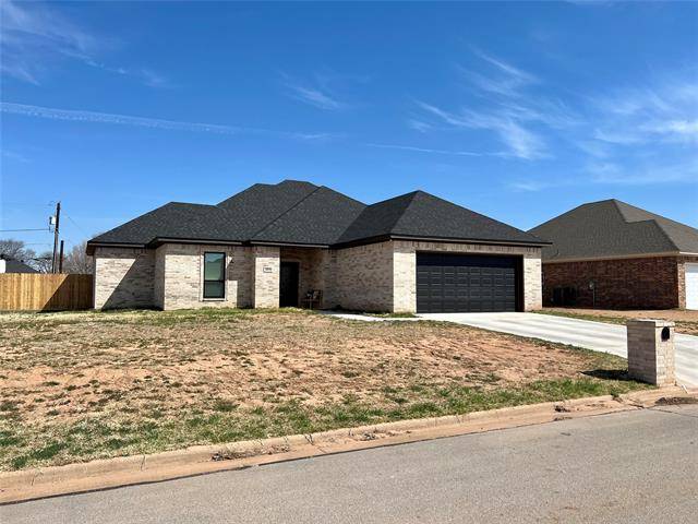 Burkburnett, TX 76354,1415 Danberry Street