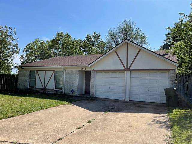 Arlington, TX 76014,2518 Jo Lyn Lane