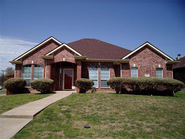 Lancaster, TX 75146,2233 Bridle Path Drive