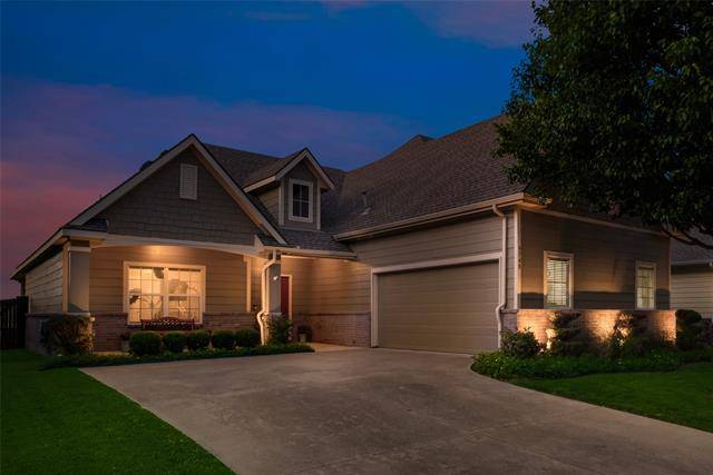 Mckinney, TX 75072,9748 Water Tree Drive