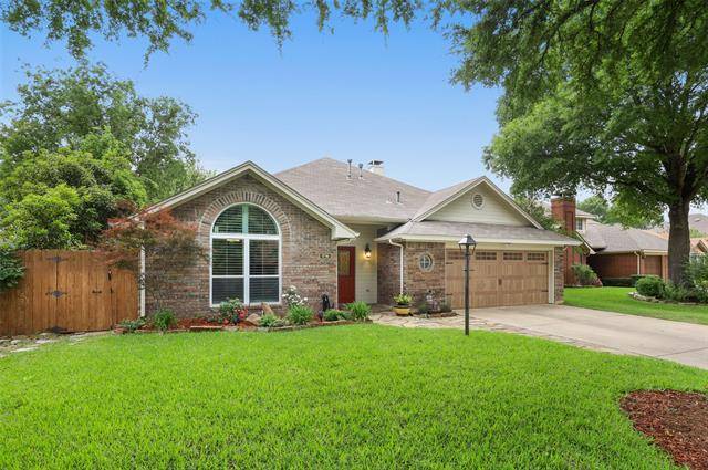 Grapevine, TX 76051,1716 Parkwood Drive