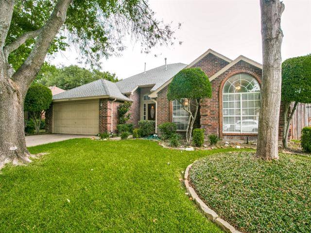 Grapevine, TX 76051,2045 Willowood Drive