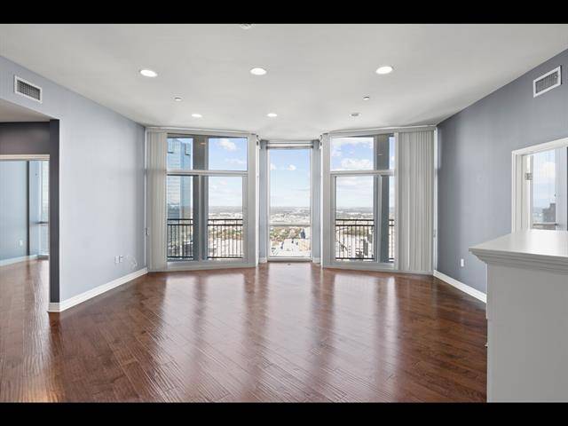 Fort Worth, TX 76102,500 Throckmorton Street #2401