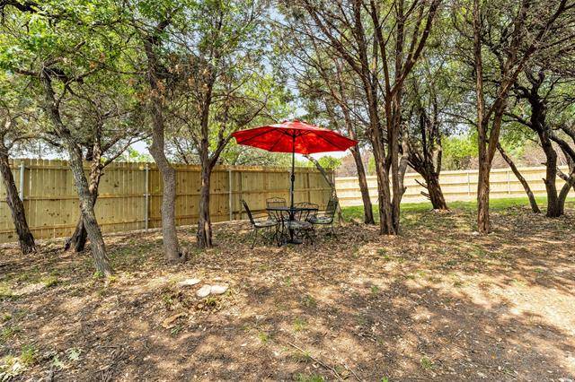 Granbury, TX 76048,2512 Elk Trail