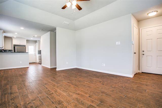 Euless, TX 76039,3000 Penny Lane