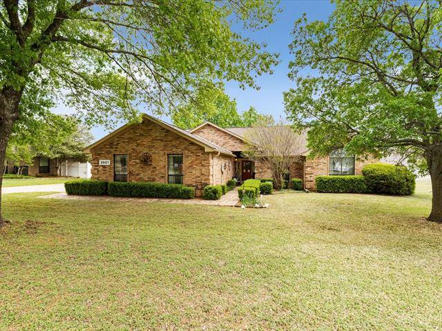 Granbury, TX 76049,3901 Buena Vista Circle