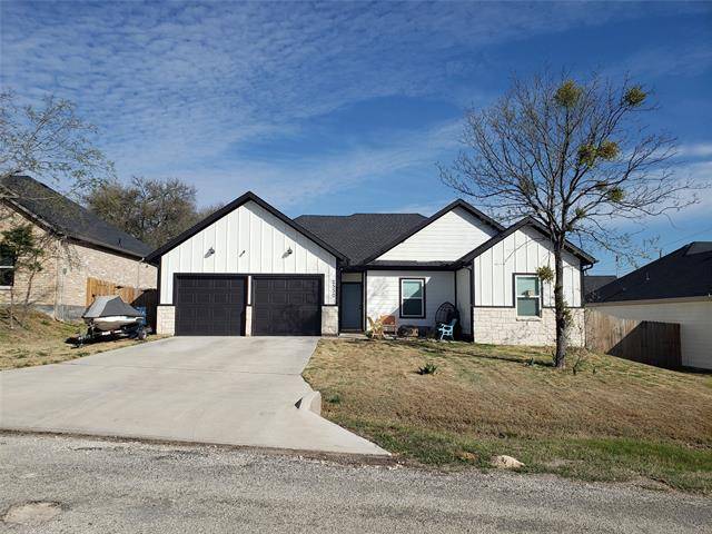 Granbury, TX 76048,2530 Mercedes Street