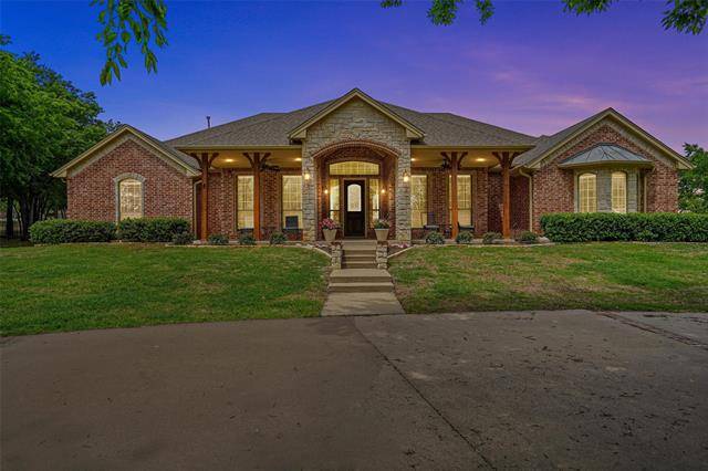 Burleson, TX 76028,9900 Tantarra Drive