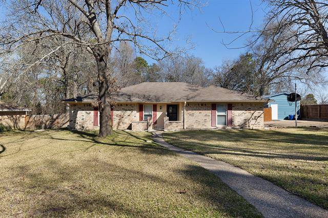 Tyler, TX 75703,14820 Willowwood